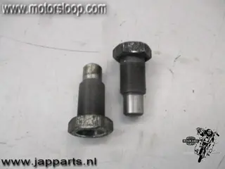 Kawasaki KZ750N Achterbrug bussen