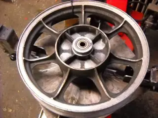 Kawasaki LTD440 Achterwiel