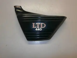 Kawasaki LTD440 Zijkapje links