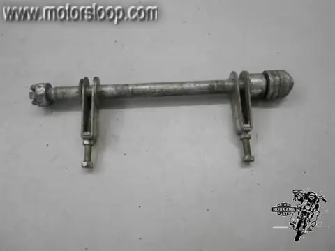 Kawasaki LTD454(EN450) Achterwiel as