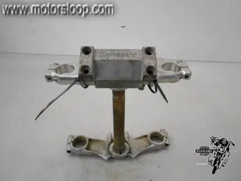 Kawasaki LTD454(EN450) Voorvork balhoofdset