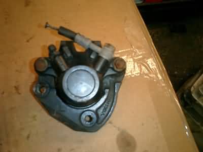 Kawasaki LTD550 (KZ550) Remklauw (Brake caliper)