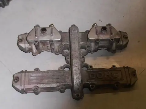 Kawasaki LTD550(KZ550F) Kleppendeksel 14025-1569