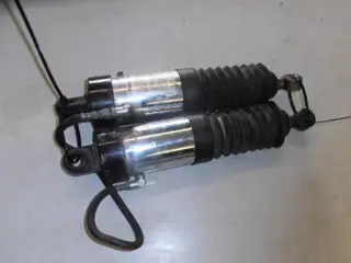 Kawasaki LTD550(KZ550F) Schokbrekers 44003-1327