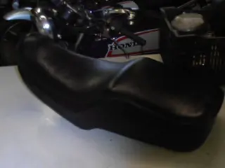 Kawasaki LTD550(KZ550F) Zadel 2