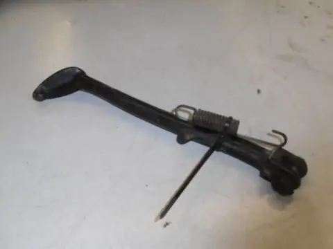 Kawasaki LTD550(KZ550F) Zijstandaard 34024-1108