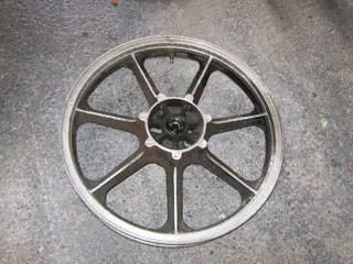 Kawasaki VN750A Voorwiel