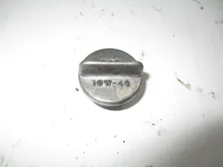 Suzuki GR650X Afvul dop (20X10) 09259-20007