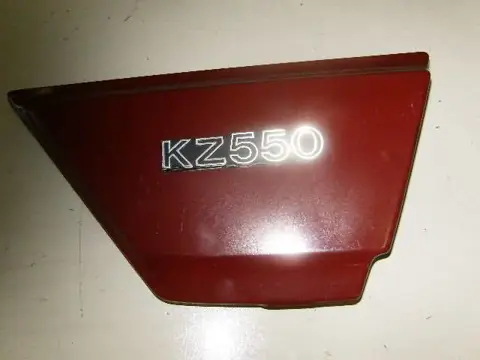 Kawasaki Z550 Zijkap links