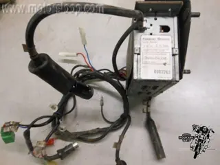 Kawasaki ZG1300(ZGT30A) Audio AM/FM Radio tuner 21179-1001