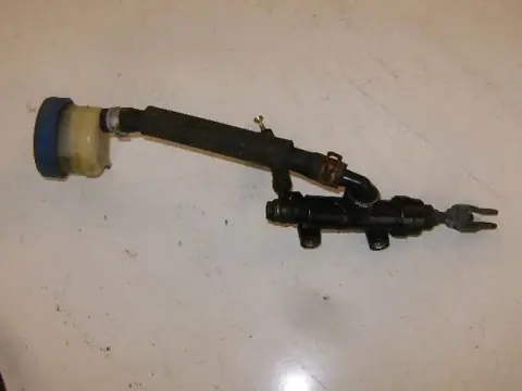 Kawasaki ZXR400 Rempomp Achter