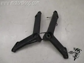 Suzuki DL650(B1111) Frame beugels