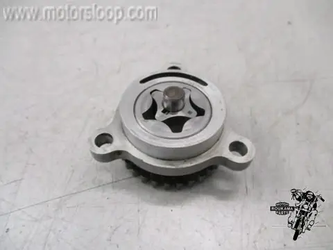 Suzuki DR400S Oliepomp