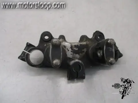 Suzuki GN400 Voorvork balhoofdplaat