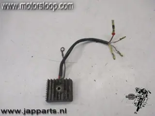 Suzuki GS400 Gelijkrichter