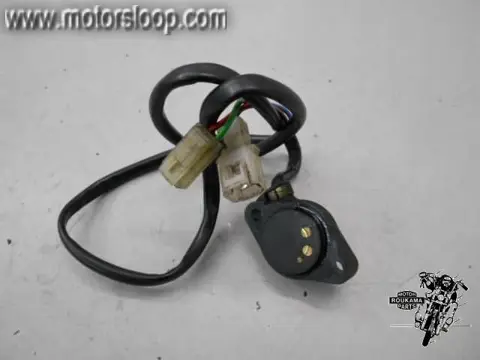Suzuki GS500(BK1111) Neutraalschakelaar