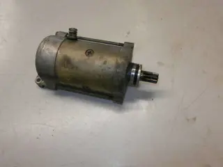 Suzuki GS550D Startmotor