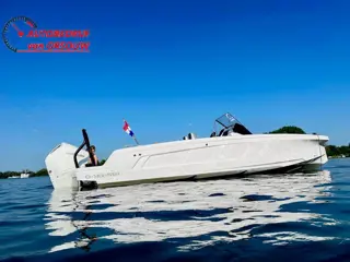 Axopar 22 Spyder Mercury 200pk Verado Powersteering Simrod Navigatie Toilet Trimtabs Luxe audioset 1