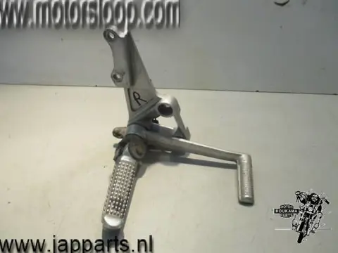 Suzuki GSX-R600(AD3112) Schetsplaat met step rechts met rempedaa