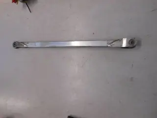 Suzuki GSX-R750(GR77A) Beugel achterbrug