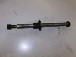 Suzuki GSX250E Voorwiel As 54711-33002