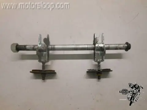 Suzuki GSX600F(AJ3113) Achterwiel as 64711-08F00