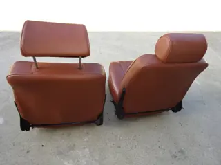 Front seats for Porsche 911