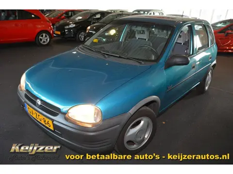Opel Corsa 1.4Si GLS Nieuwstaat!!