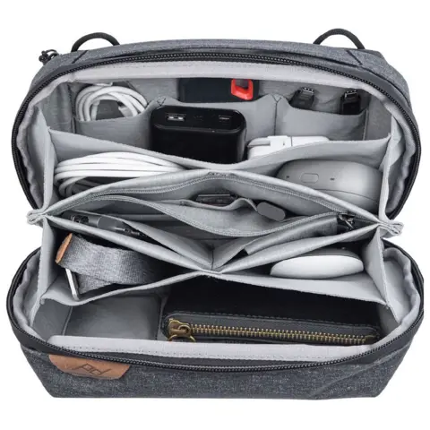 Peak Design Tech Pouch V2 - Charcoal