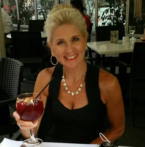 Op zoek naar een man die net zo gek is als ik.