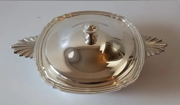 Christofle - Prachtige Terrine . (1) - Verzilverd