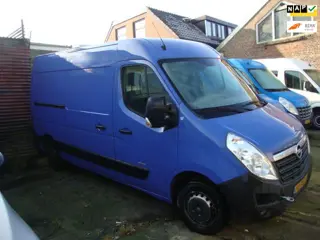 Opel Movano 2.3 CDTI L2H2 DC distrbutie gebroken