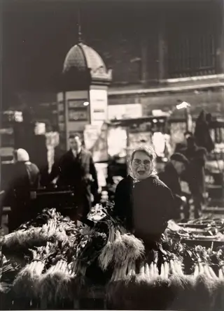 Pierre Boulat (1924-1998) - Les Halles, Paris, c. 1960