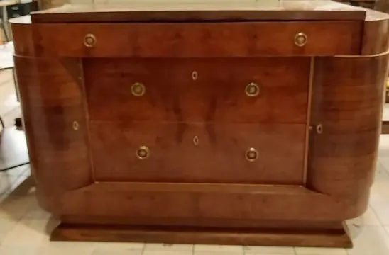Commode