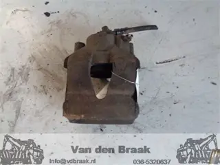 Volkswagen Polo 6R 1.2 TDi 2009-2014 Remklauw rechts voor