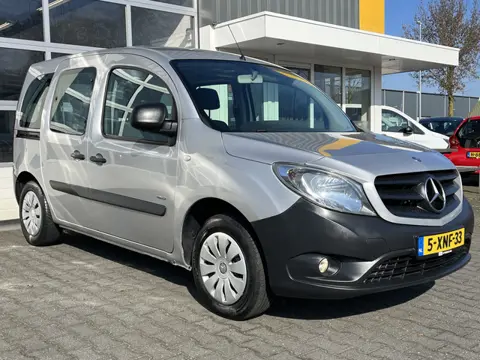 Mercedes-Benz Citan 109 CDI Trend 5 persoons Airco Trekhaak Personenvervoer Groepsvervoer / taxi