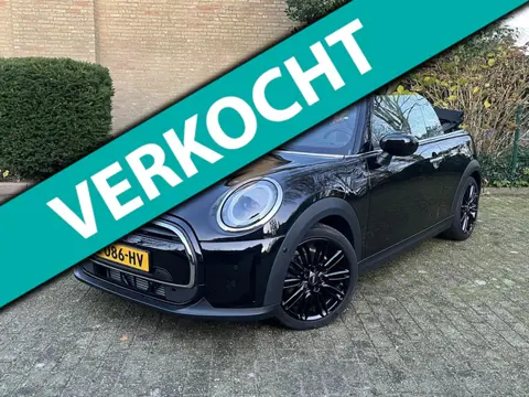 Mini Mini Cabrio 1.5 Cooper MINI Yours