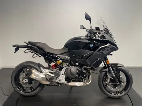 BMW F 900 XR (bj 2025)