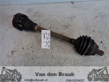 Audi A3 2.0 16V FSi 2003-2006 Aandrijfas links
