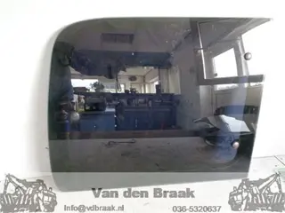 Citroen Berlingo Multispace 1996-2008 Achterste ruit rechts