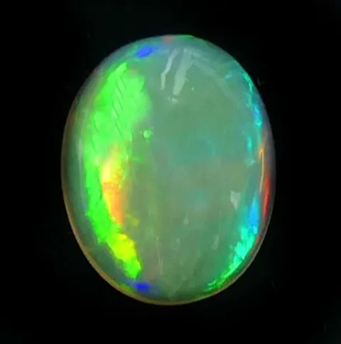 Kostbare opaal - geen minimumprijs - 2.08 ct