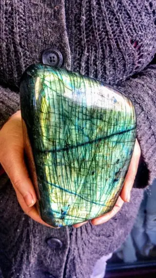 Groot - 2,2 kg Labradoriet - Rare Bright Chameleon - Silver