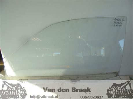 Toyota Starlet 3 deurs 1990-1996 Portierruit links