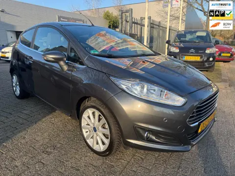 Ford Fiesta 1.0 ecoboost Titanium,125 pk clima / airco, elec pakket, multi-stuur, voorruit verwarmin