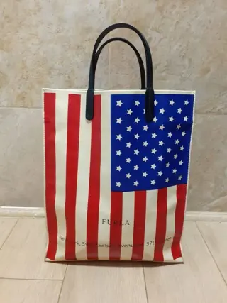 Furla - Clutch