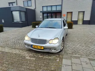 Mercedes-Benz C-Klasse Combi 180 K. bj 2006 Navi Nw APK