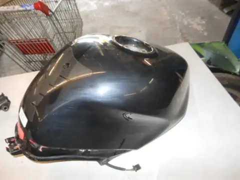 Benzine tank VFR (MT4)