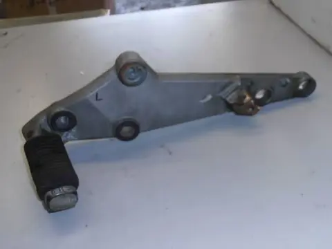 BMW K100 Schetsplaat links 46711454937