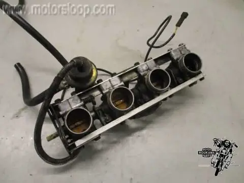 BMW K100RS Gaskleppen