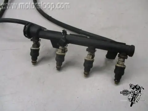 BMW K1200RS(K12/K41) Fuelrail met injectors